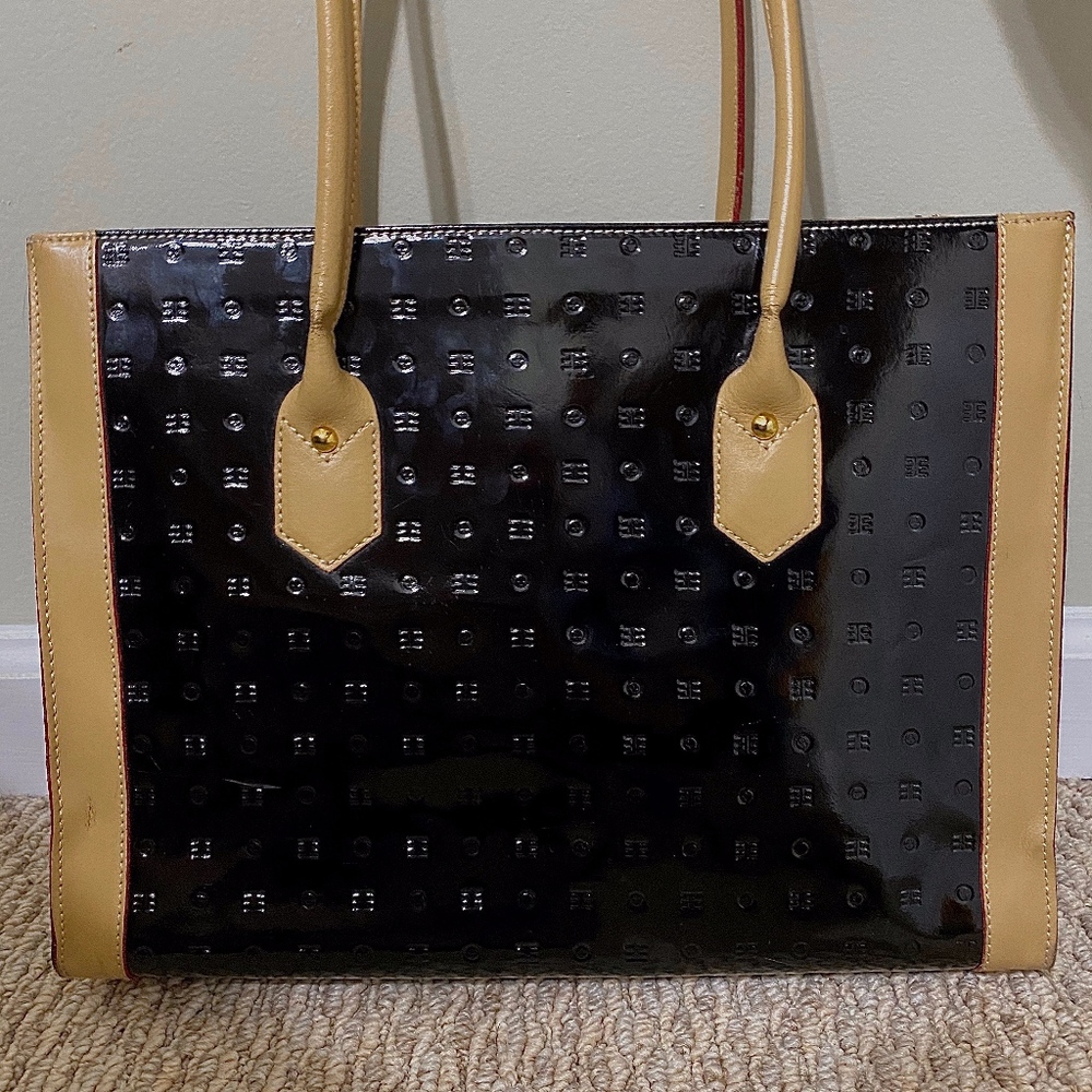 Arcadia Shoulder Bag